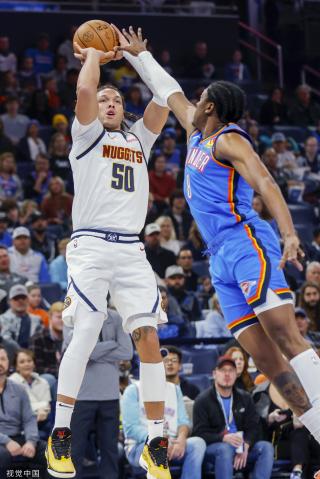 袜子被鲜血 袜子被鲜血